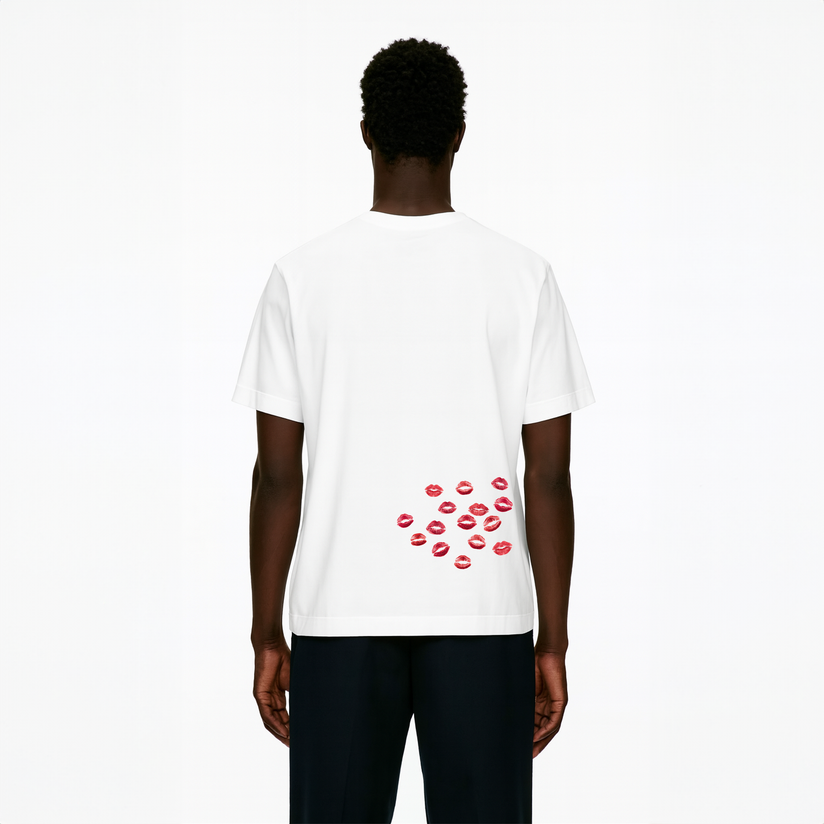 KISSES TEE